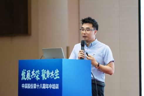尊凯时龙培训-235(1).jpg